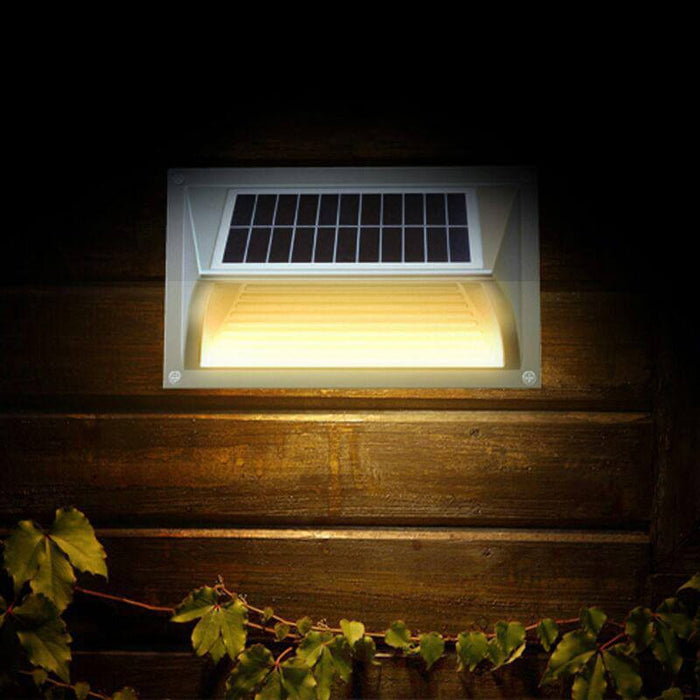 Lightweight Aluminum Alloy Solar Step Lights with Silver Case - Commercial Grade
