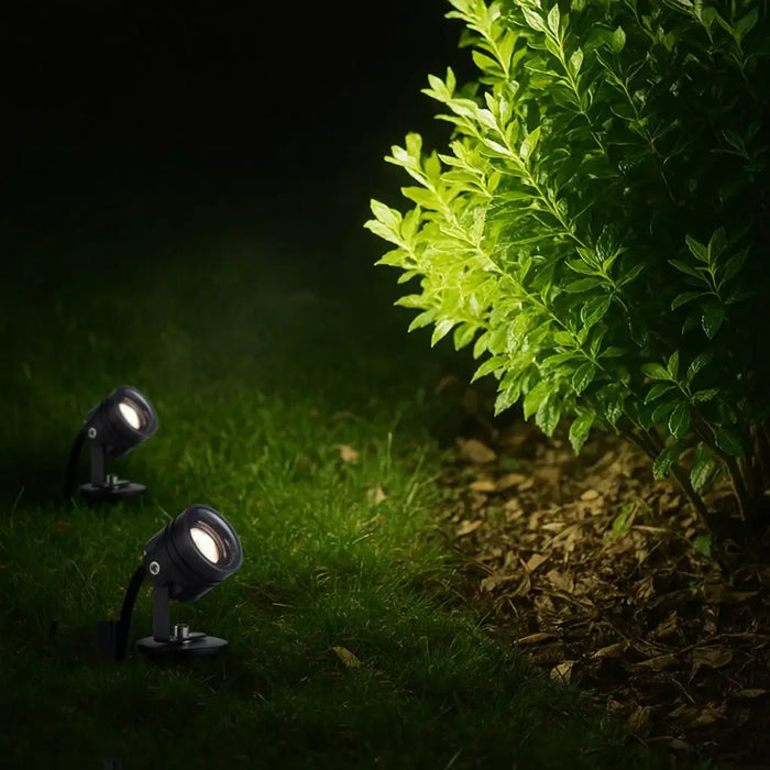 RILTO: 24V Exterior LED Garden Spike Light (Available in Rust, Green & Black)