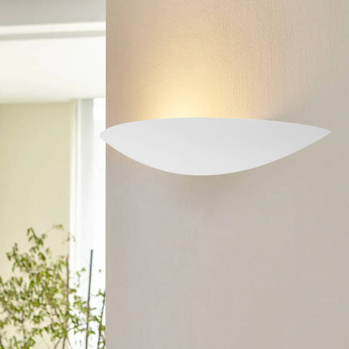 LEONE: Modern White Indoor Wall Light