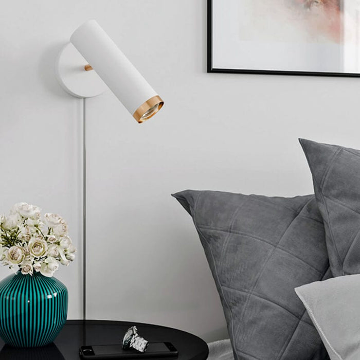 PULS: White Flexible Indoor Wall Light
