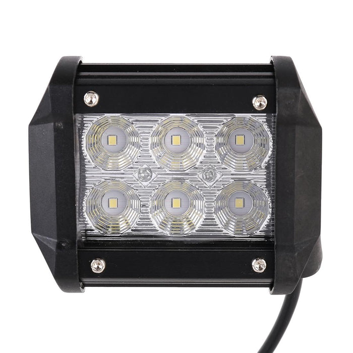 18W 6 LED White Light Floodlight Engineering Lamp / Waterproof IP67 SUVs Light Dc 10 - 30V Black