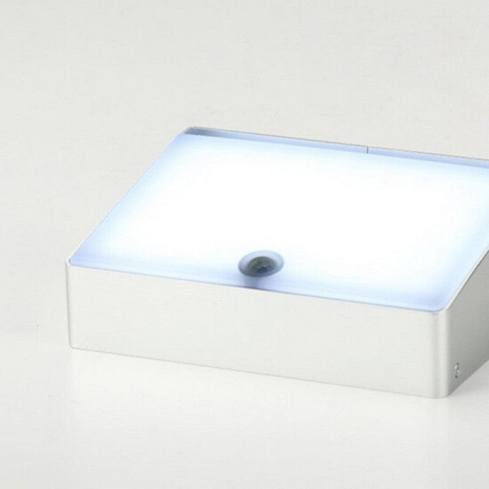 Wide Angled Motion Sensor Solar Wall Light with 53 Super Bright White LEDs