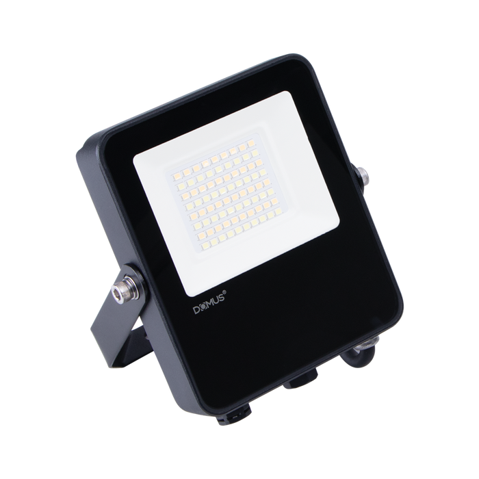 Domus BLAZE-PRO: Stylish Aluminium LED Floodlights with Frosted Glass Lens and Improved Condensation Prevention Technology